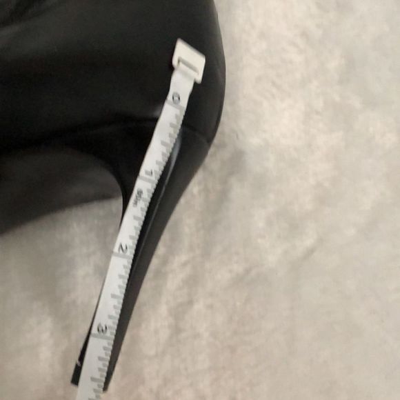 Burberry High Shine Black Leather Zip Up Booties, Size 41 - Picture 15 of 16